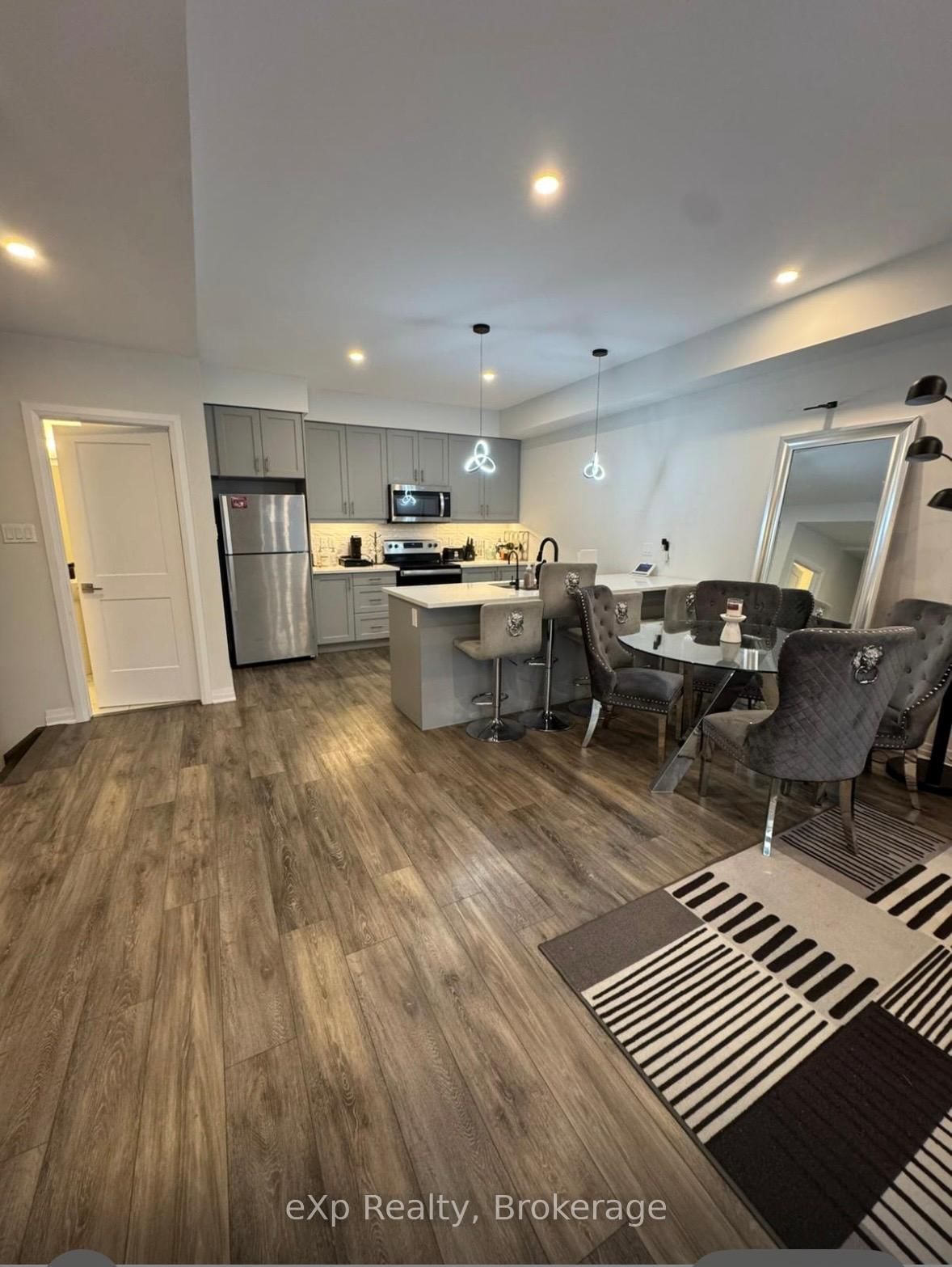 51 Sparrow Avenue, Unit 48 - Photo 6