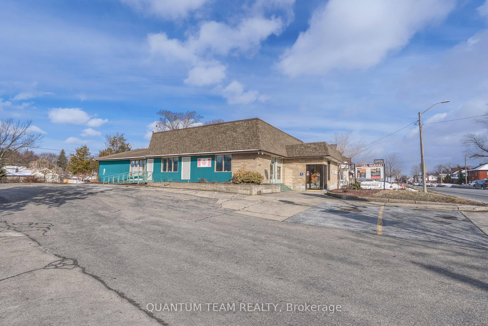 6535 Thorold Stone Road - Photo 16