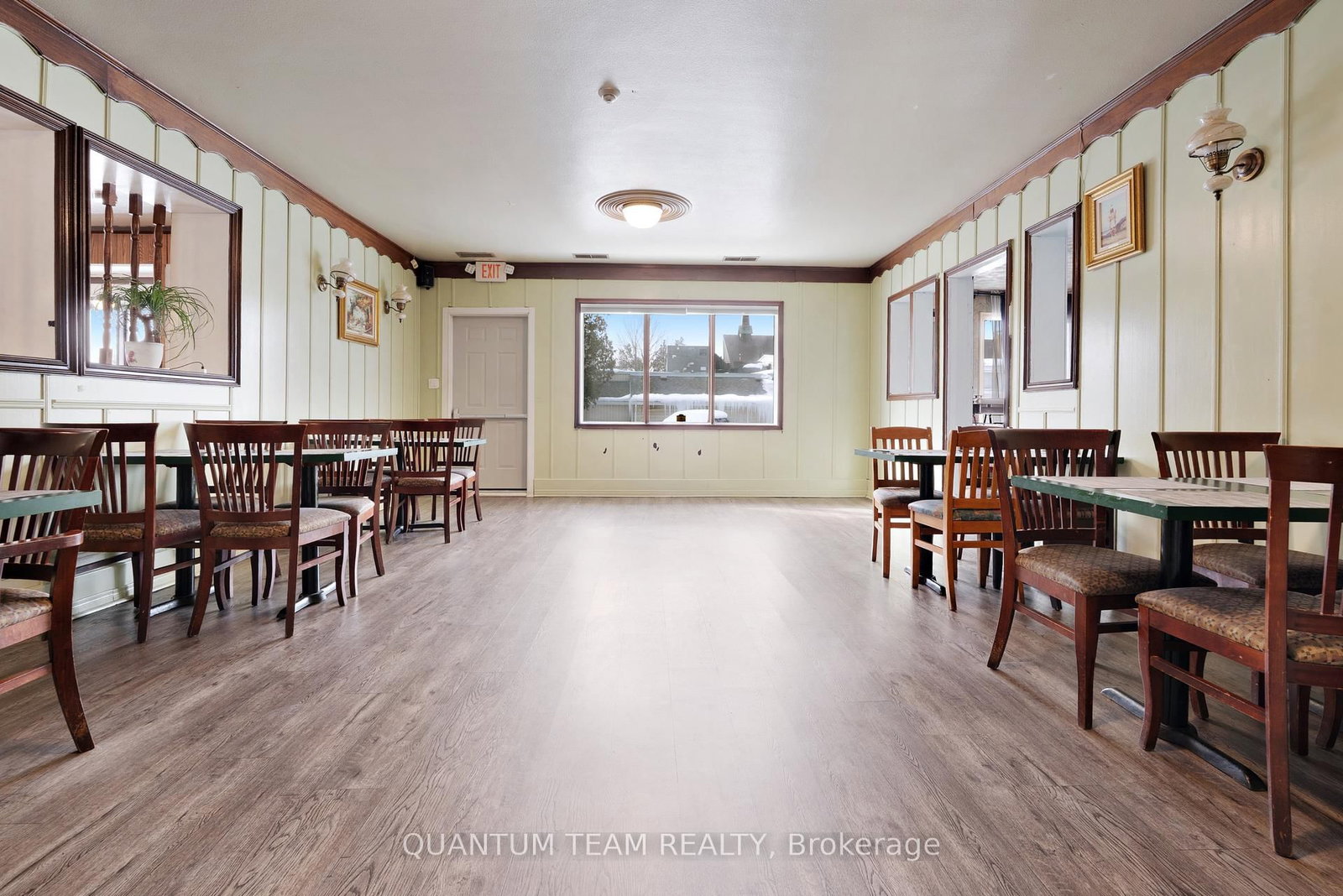 6535 Thorold Stone Road - Photo 7