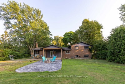 2432 Port Robinson Road — photo 5