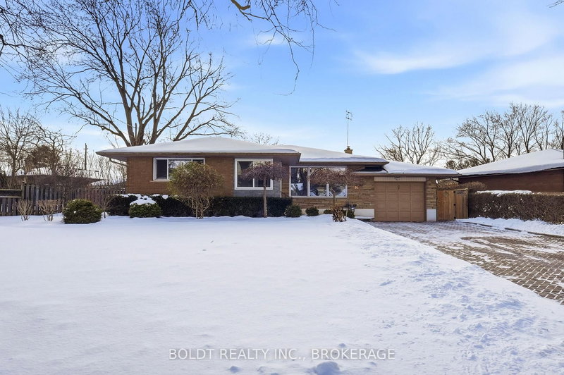 32 Old Oxford Rd, St. Catharines, L2M 2K1 | Image 2