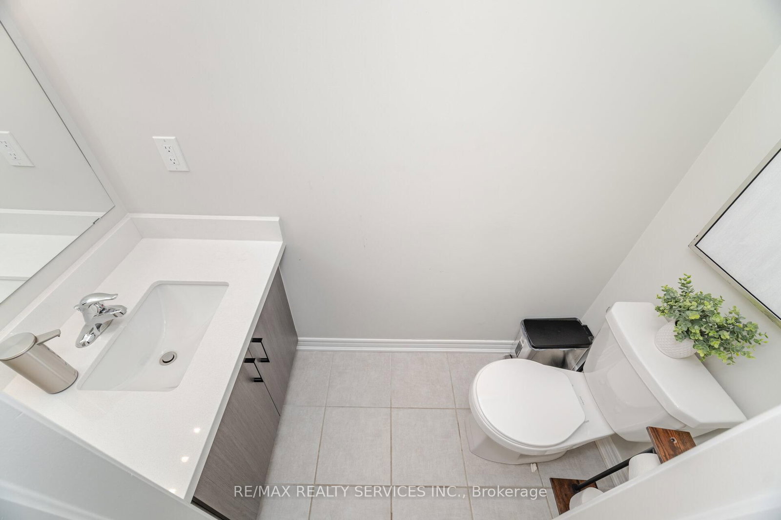 40 Zinfandel Drive, Unit 3 - Photo 26