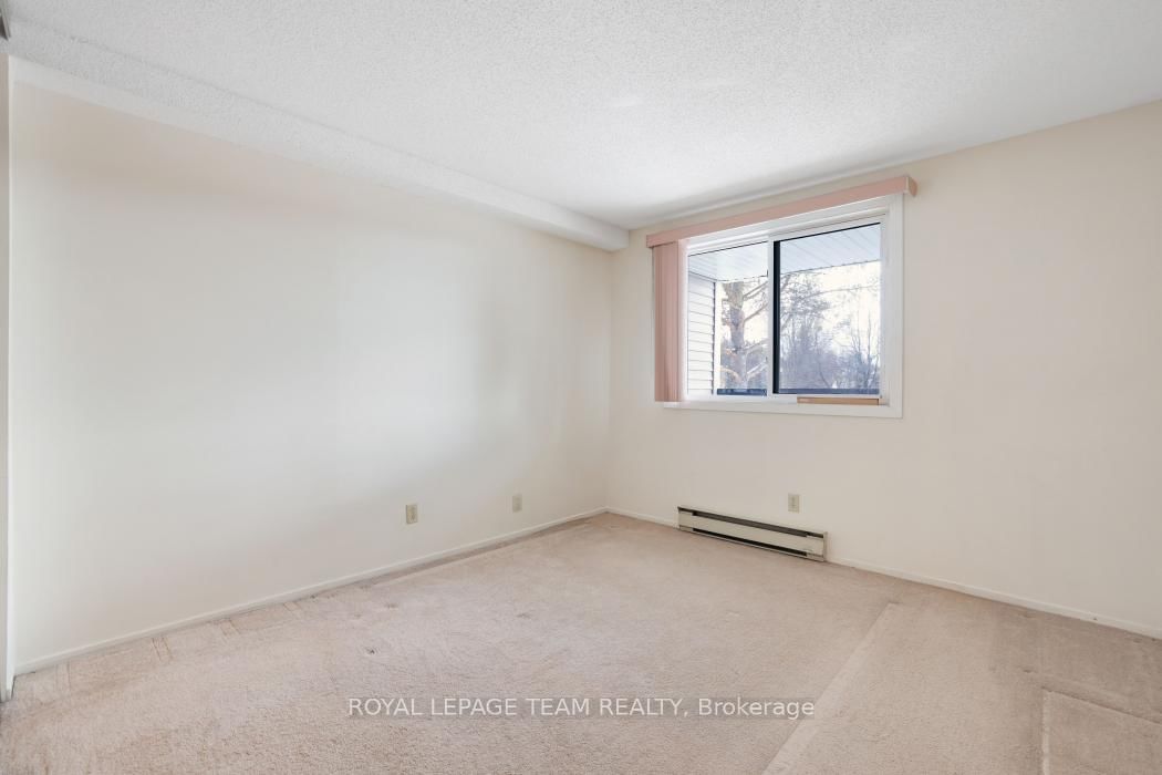 6532 Bilberry Drive • #205 • Ottawa, ON photo 12