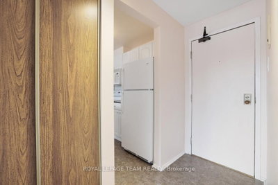 6532 Bilberry Drive • #205 • Ottawa, ON photo 3