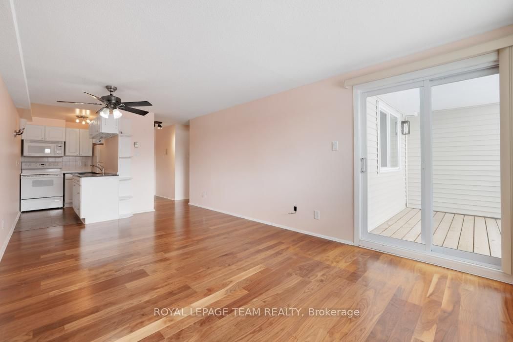 6532 Bilberry Drive • #205 • Ottawa, ON photo 6