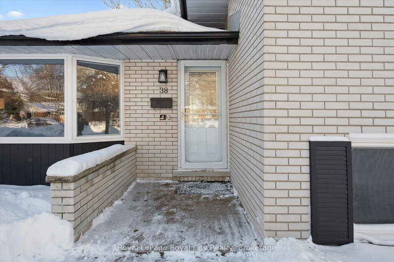 38 Brentwood Dr, Guelph, N1H 5M7 | Image 2