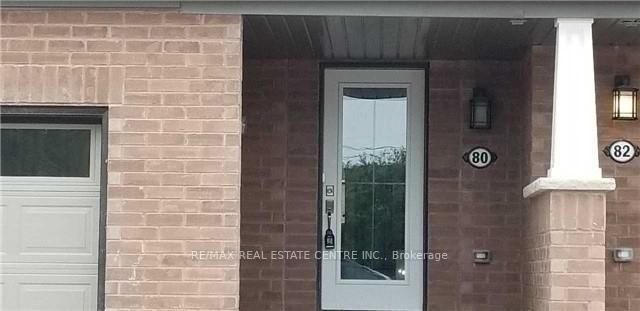 80 Scarletwood St, Hamilton, L8J 1X5 | Image 2