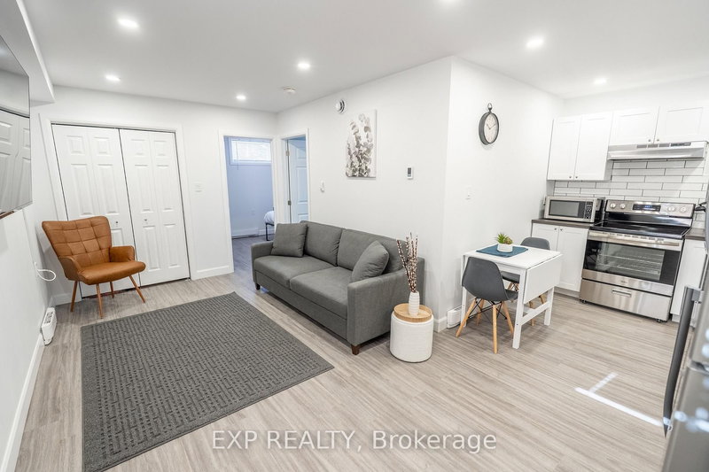 625 Montreal Rd, Cornwall, K6H 1C3 | Image 2