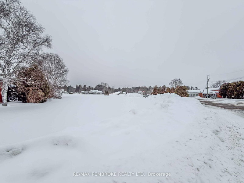 Lot 10 Barry St, Pembroke, K8A 7L5 | Image 2