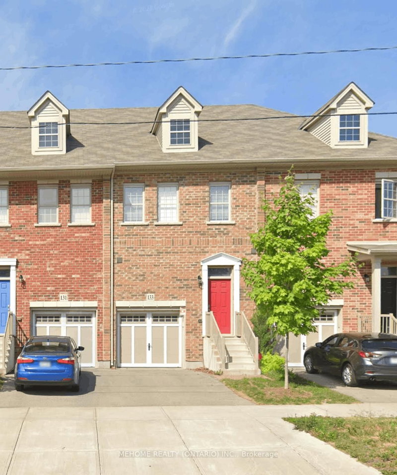 home for lease on 133 St. Leger Street
