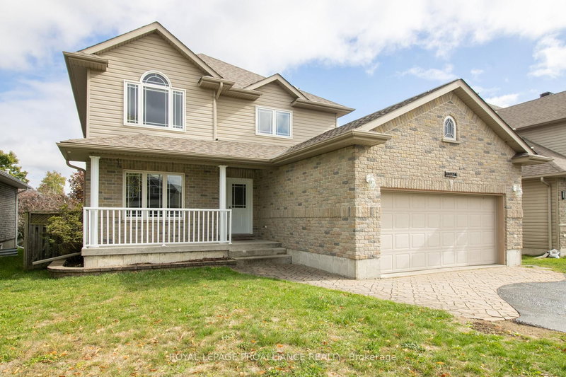 home for sale on 1009 Crestwood Drive