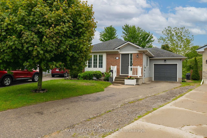 21 Erin Crt, Aylmer, N5H 3G6 | Image 3
