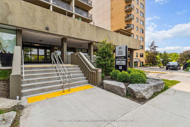 410 - 21 King Street
