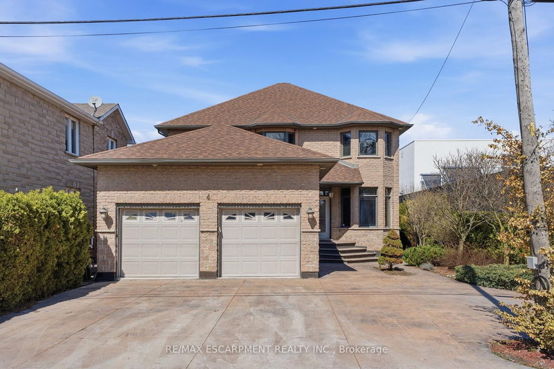 4 Lakeside Dr, Hamilton, L8E 5C1 | Image 2