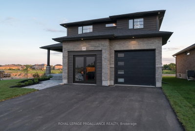 62 HAMPTON RIDGE Drive • Belleville, ON photo 6