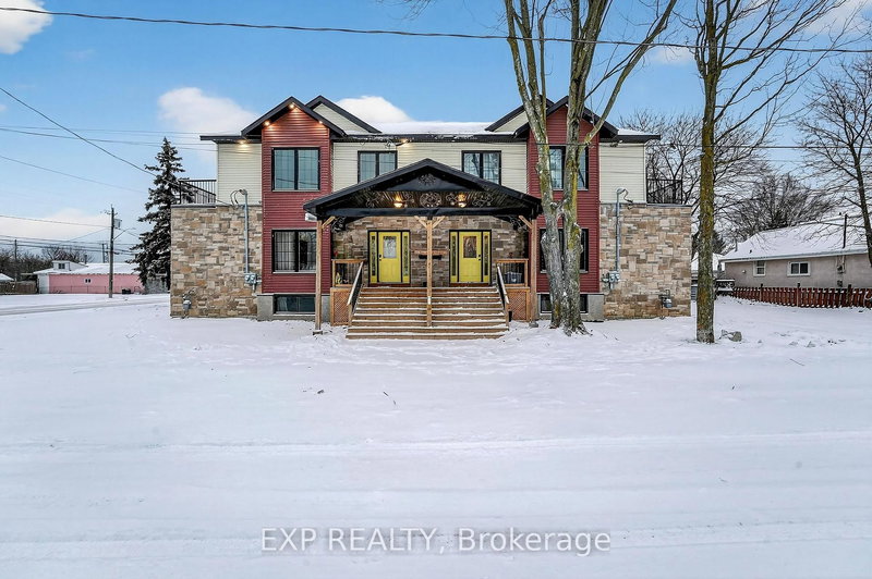 24 Charles St, Port Colborne, L3K 3R2 | Image 2