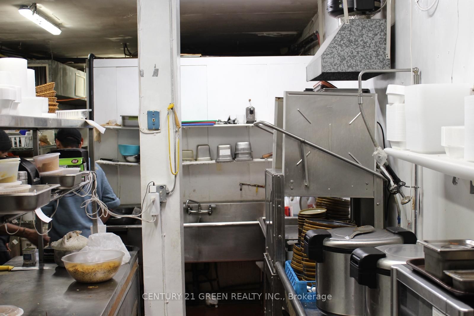 79 Elgin Street N, Unit 1 & 2 - Photo 11