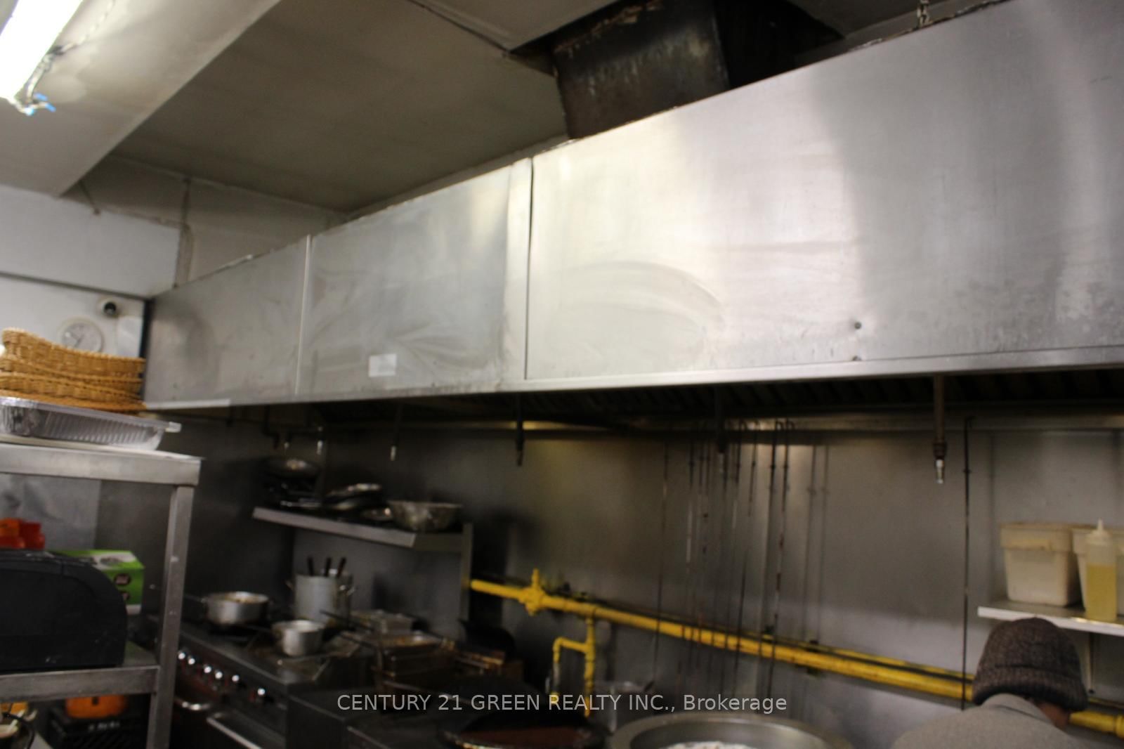 79 Elgin Street N, Unit 1 & 2 - Photo 12