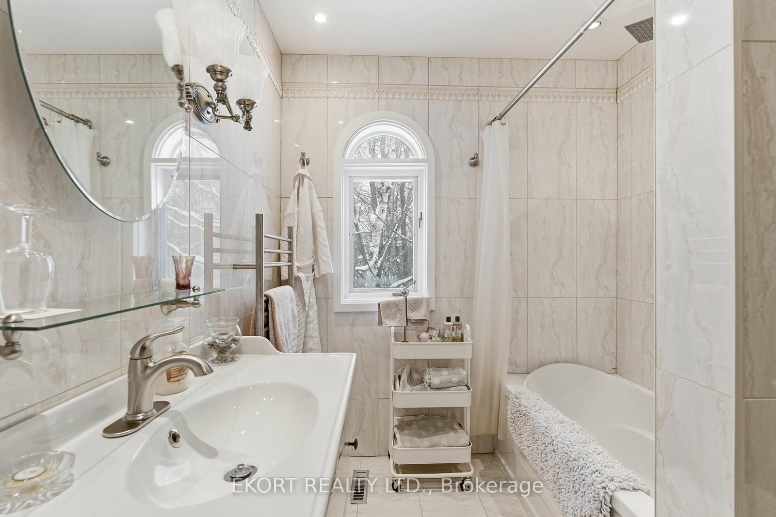 Detached House for sale at 41 Maple Street, Bancroft, Ontario, K0L 1C0 - Bancroft Ward - MLS: X12728006