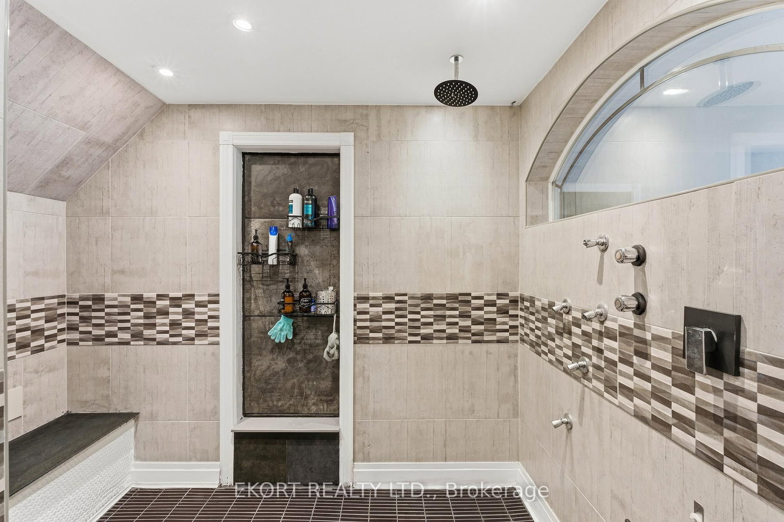 Detached House for sale at 41 Maple Street, Bancroft, Ontario, K0L 1C0 - Bancroft Ward - MLS: X12728006