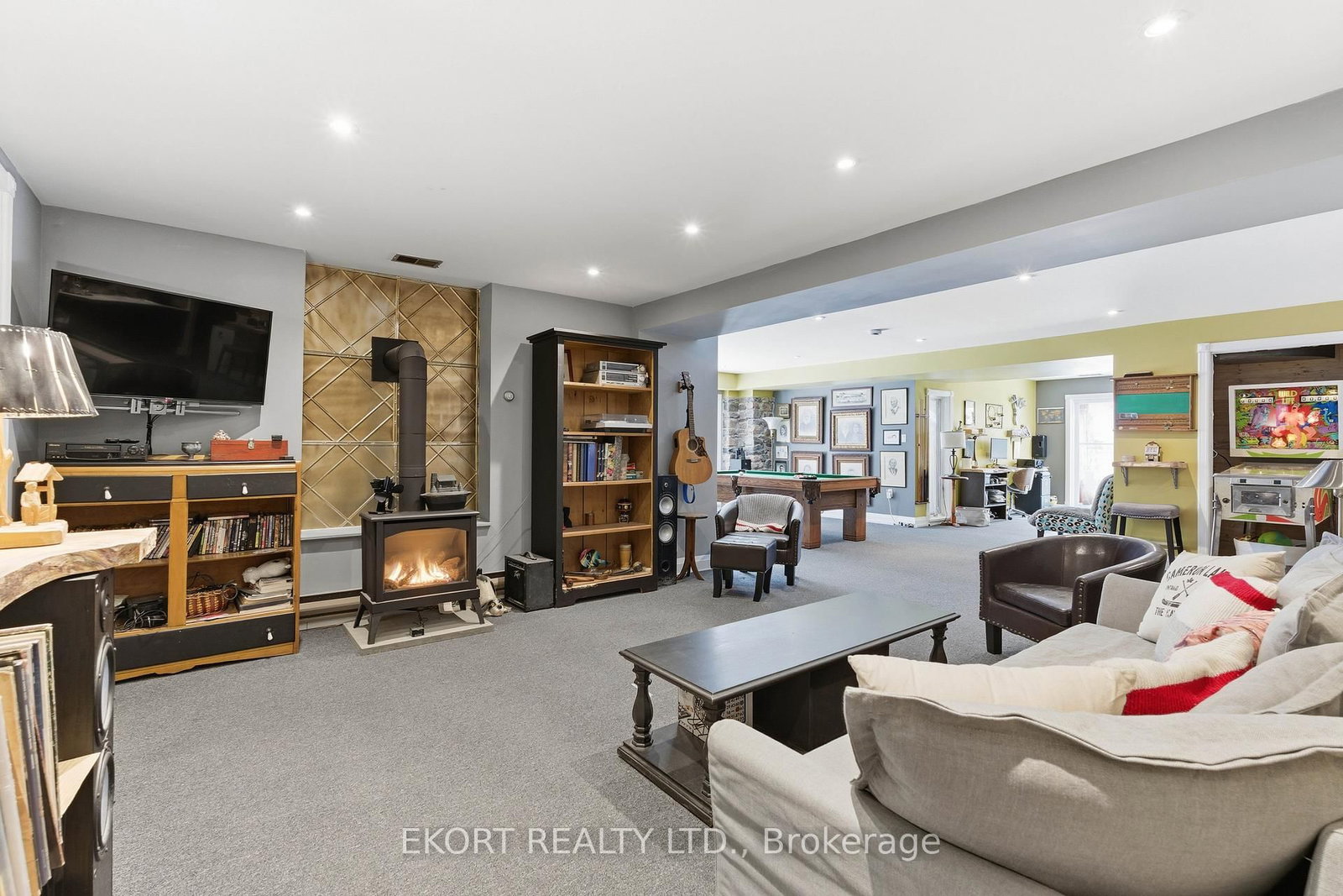 Detached House for sale at 41 Maple Street, Bancroft, Ontario, K0L 1C0 - Bancroft Ward - MLS: X12728006