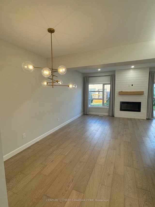 2358 Fair Oaks Boulevard S