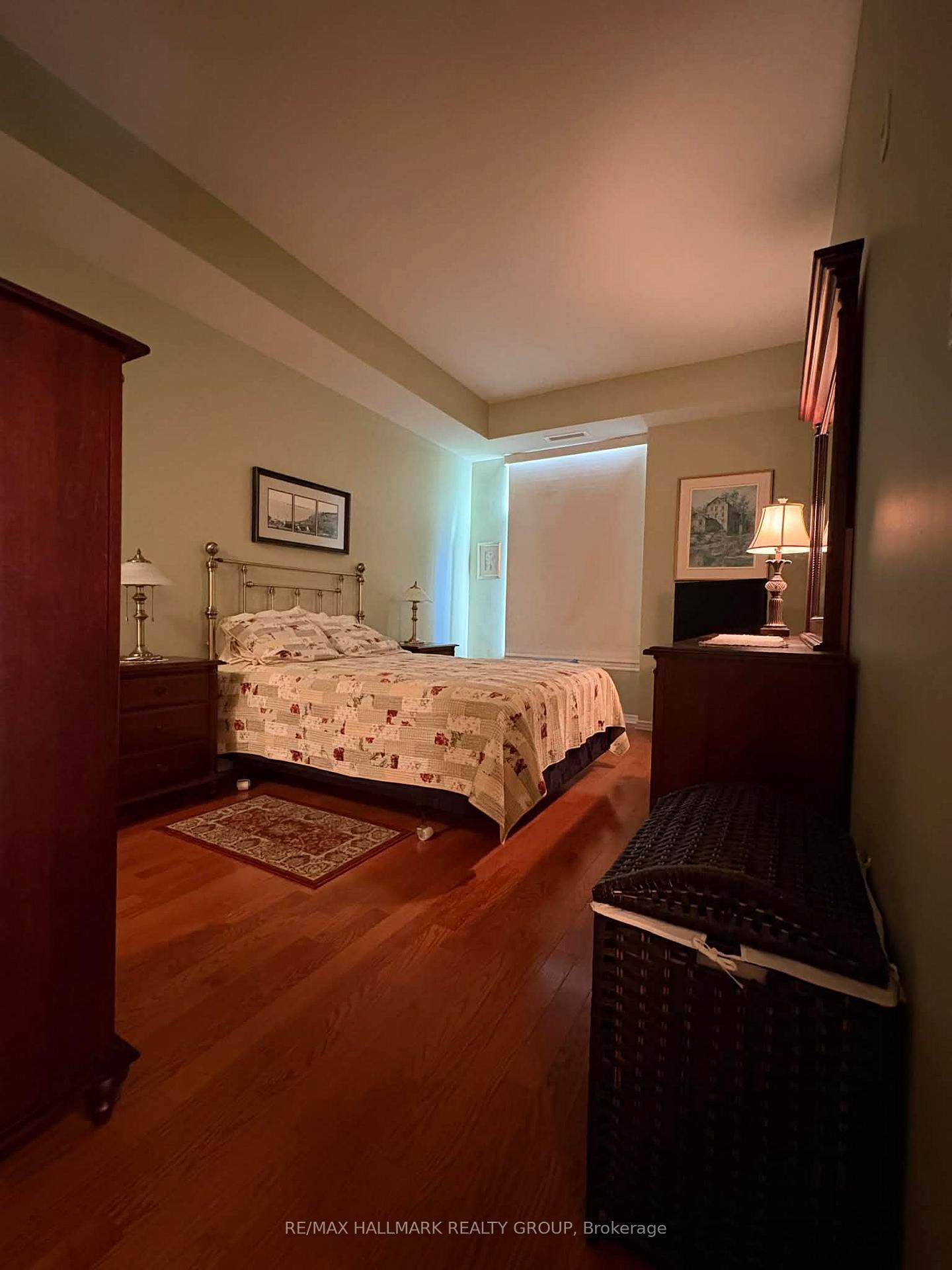 205 Bolton Street, Unit 401 - Photo 18
