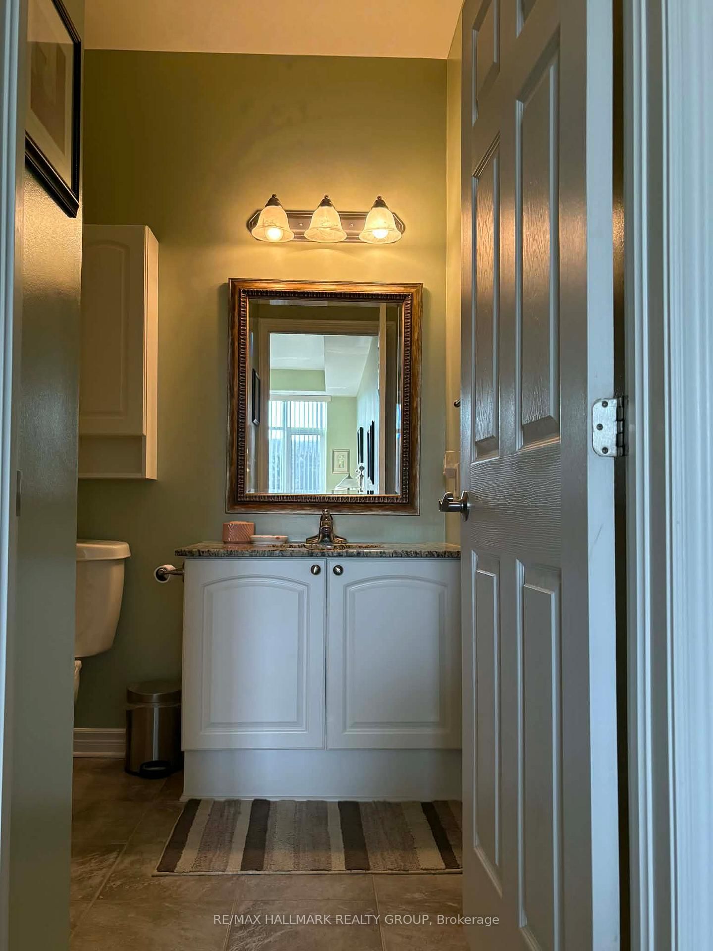 205 Bolton Street, Unit 401 - Photo 21