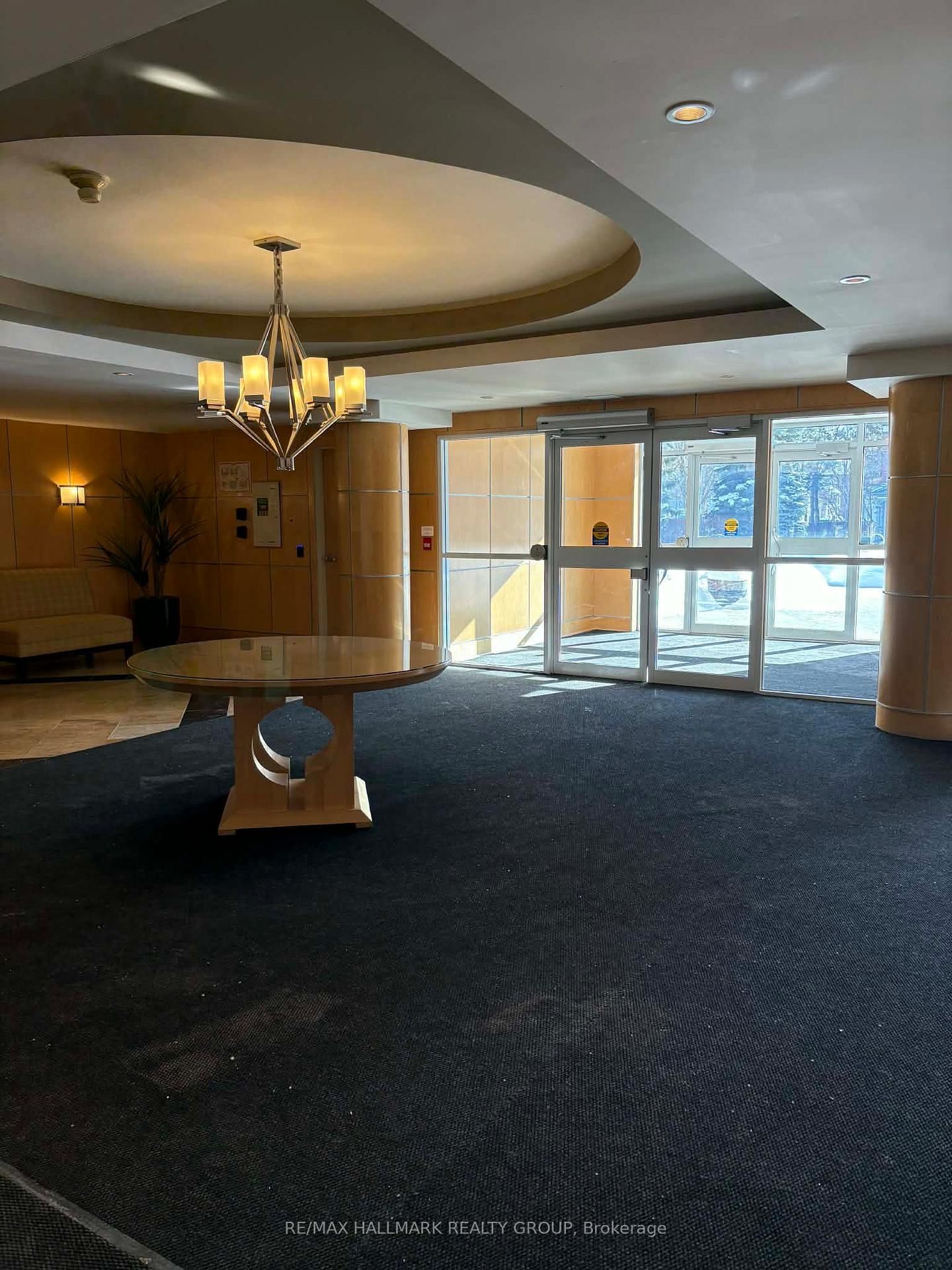 205 Bolton Street, Unit 401 - Photo 32