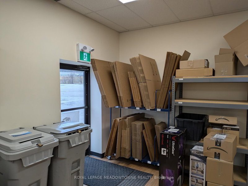 F03 - 2 Tremont Dr, St. Catharines, L2T 3B2 | Image 2