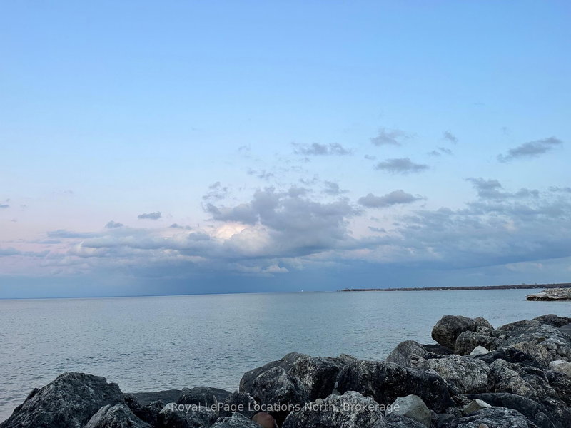 home for lease on 15-209513 Highway 26 null