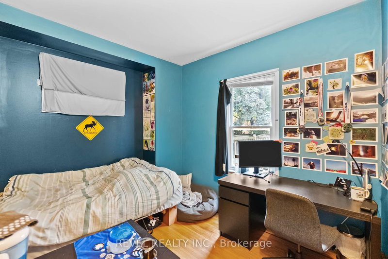 33 Cline Ave N, Hamilton, L8S 3Z3 | Image 2