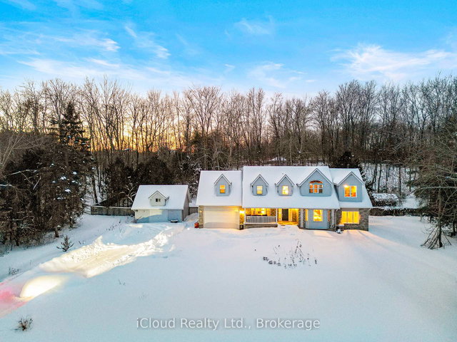 32 Howe Island Ferry Road