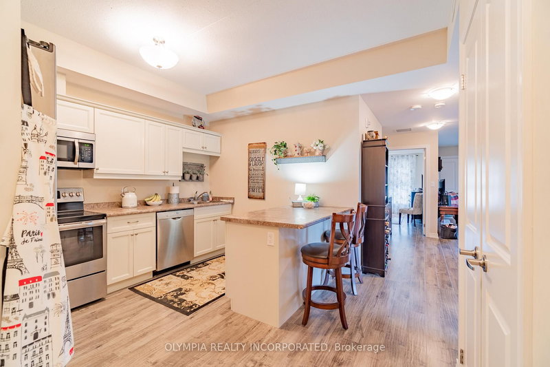 316 - 4644 Pettit Ave, Niagara Falls, L2E 0B4 | Image 2