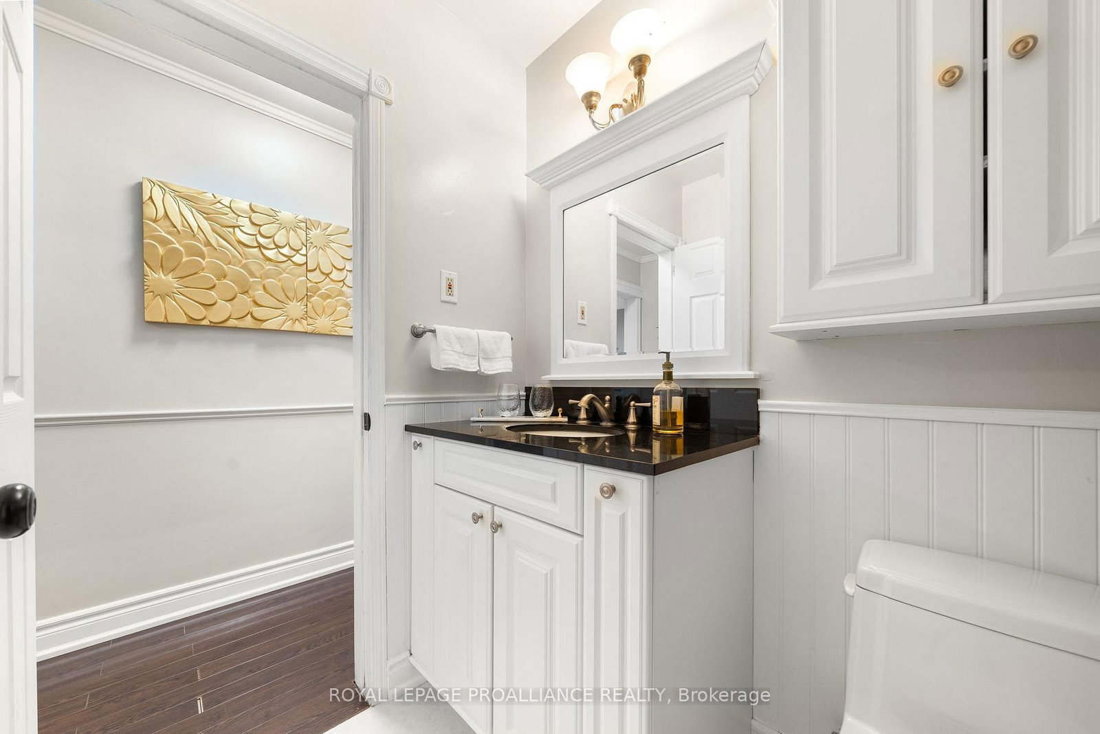 Detached House for sale at 97 Roseland Drive, Quinte West, Ontario, K0K 1L0 - Murray Ward - MLS: X12729446