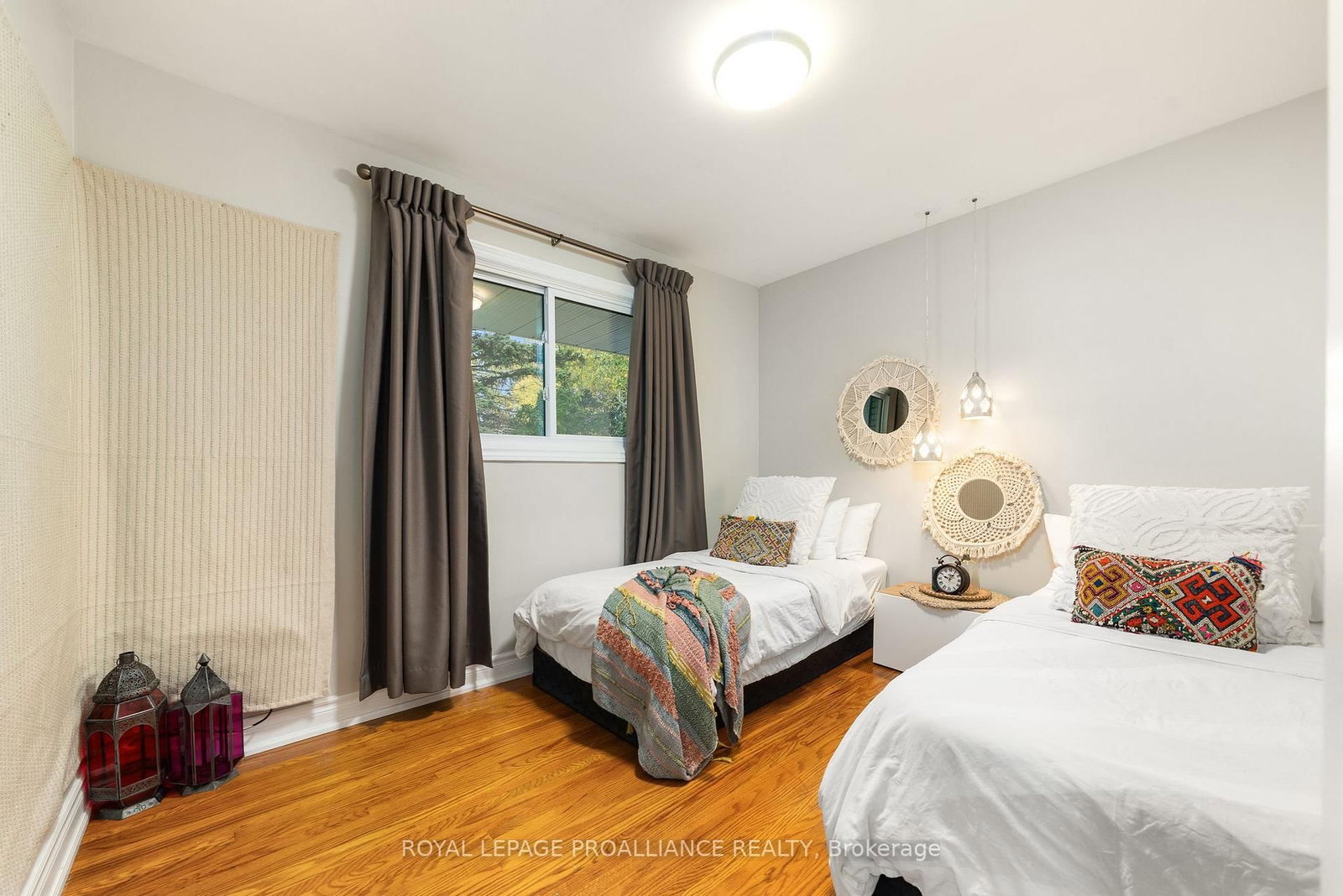 Detached House for sale at 97 Roseland Drive, Quinte West, Ontario, K0K 1L0 - Murray Ward - MLS: X12729446