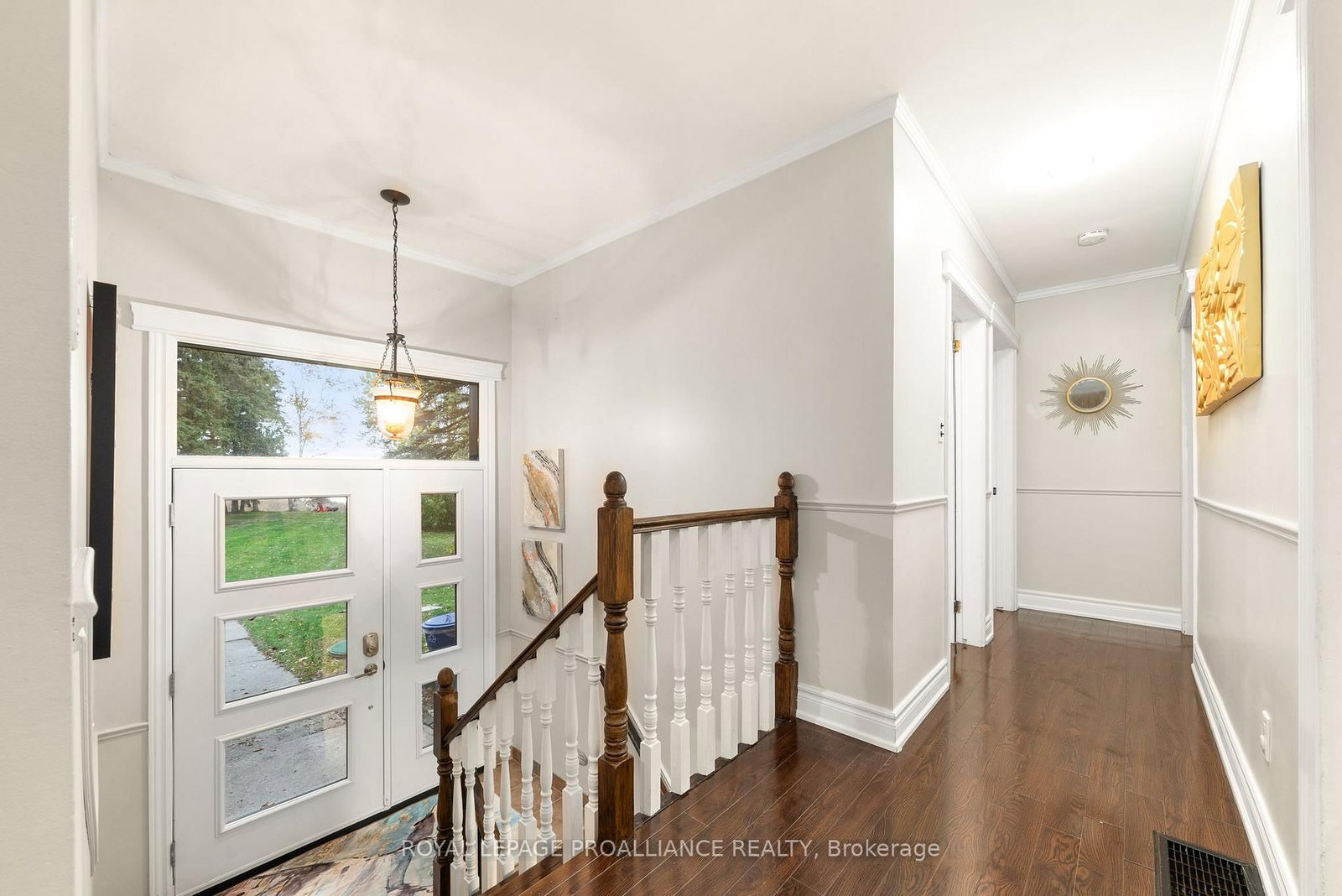 Detached House for sale at 97 Roseland Drive, Quinte West, Ontario, K0K 1L0 - Murray Ward - MLS: X12729446