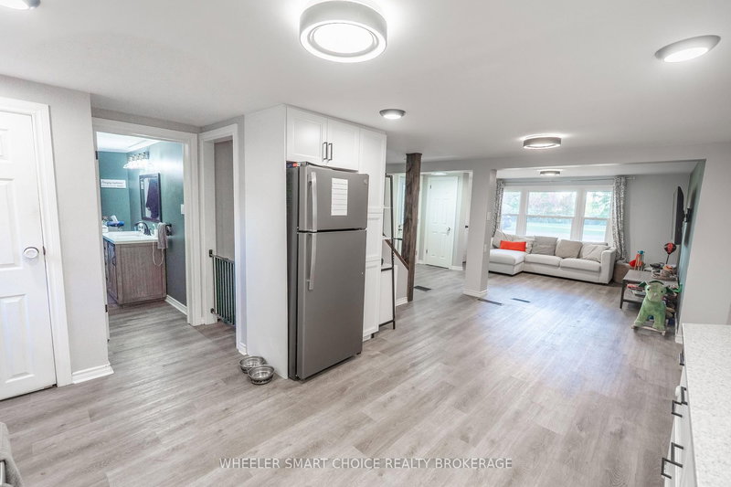 15904 Manning Rd, South Stormont, K0C 1M0 | Image 3