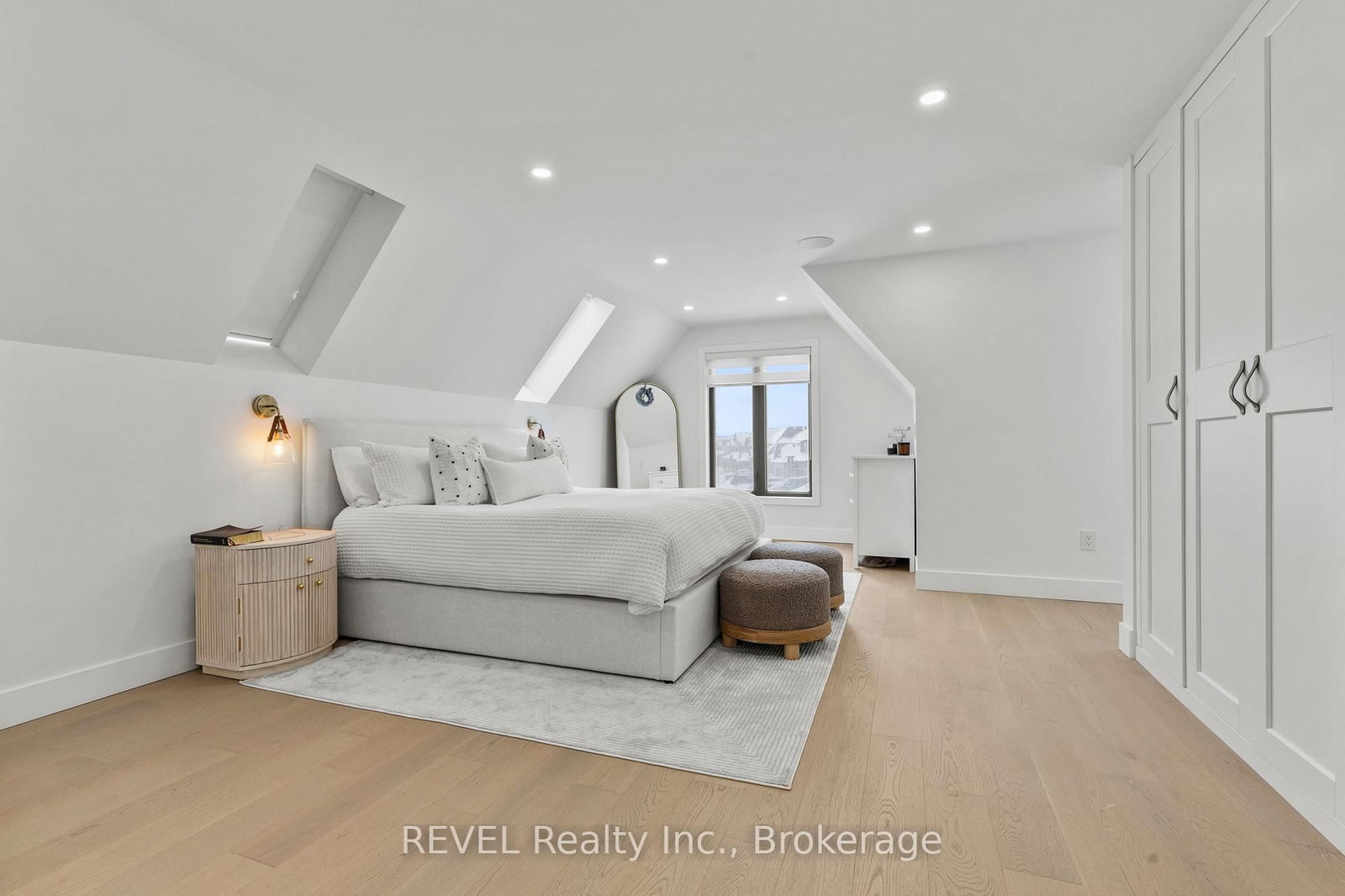 Detached House for sale at 55 Swan Avenue, Pelham, Ontario, L0S 1E6 - Fonthill - MLS: X12730112