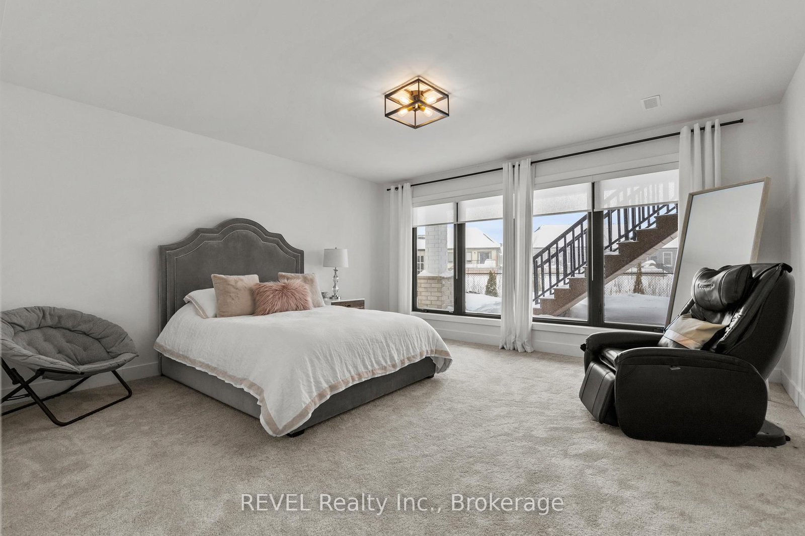 Detached House for sale at 55 Swan Avenue, Pelham, Ontario, L0S 1E6 - Fonthill - MLS: X12730112