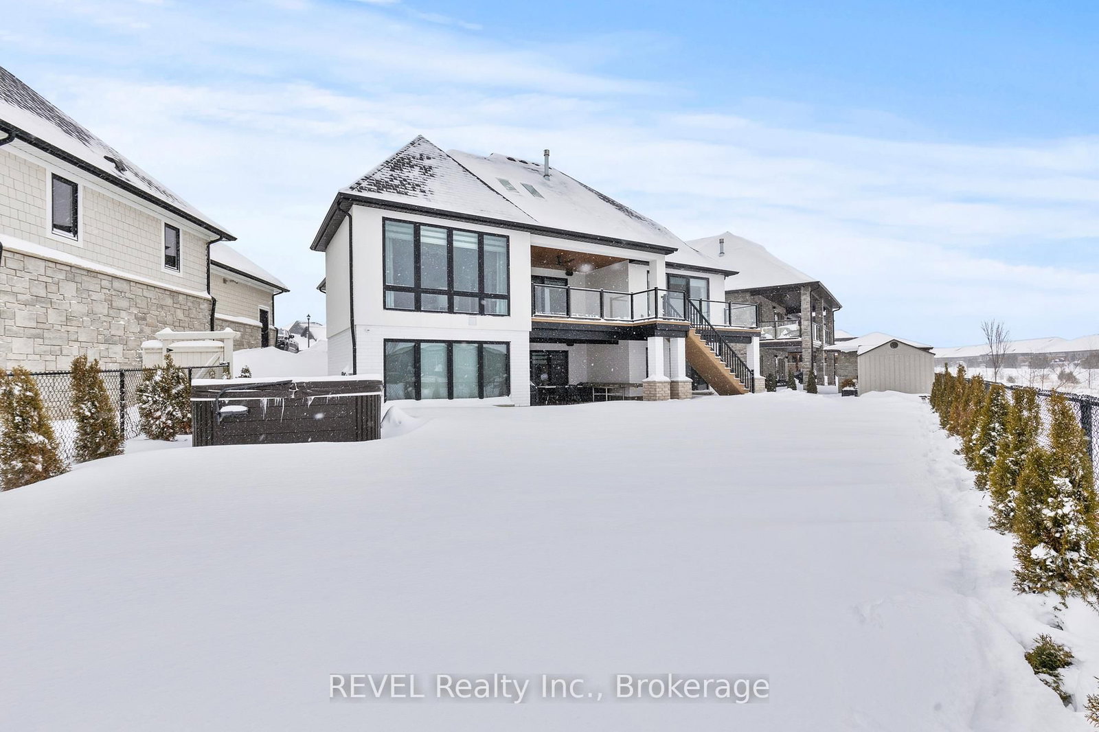 Detached House for sale at 55 Swan Avenue, Pelham, Ontario, L0S 1E6 - Fonthill - MLS: X12730112