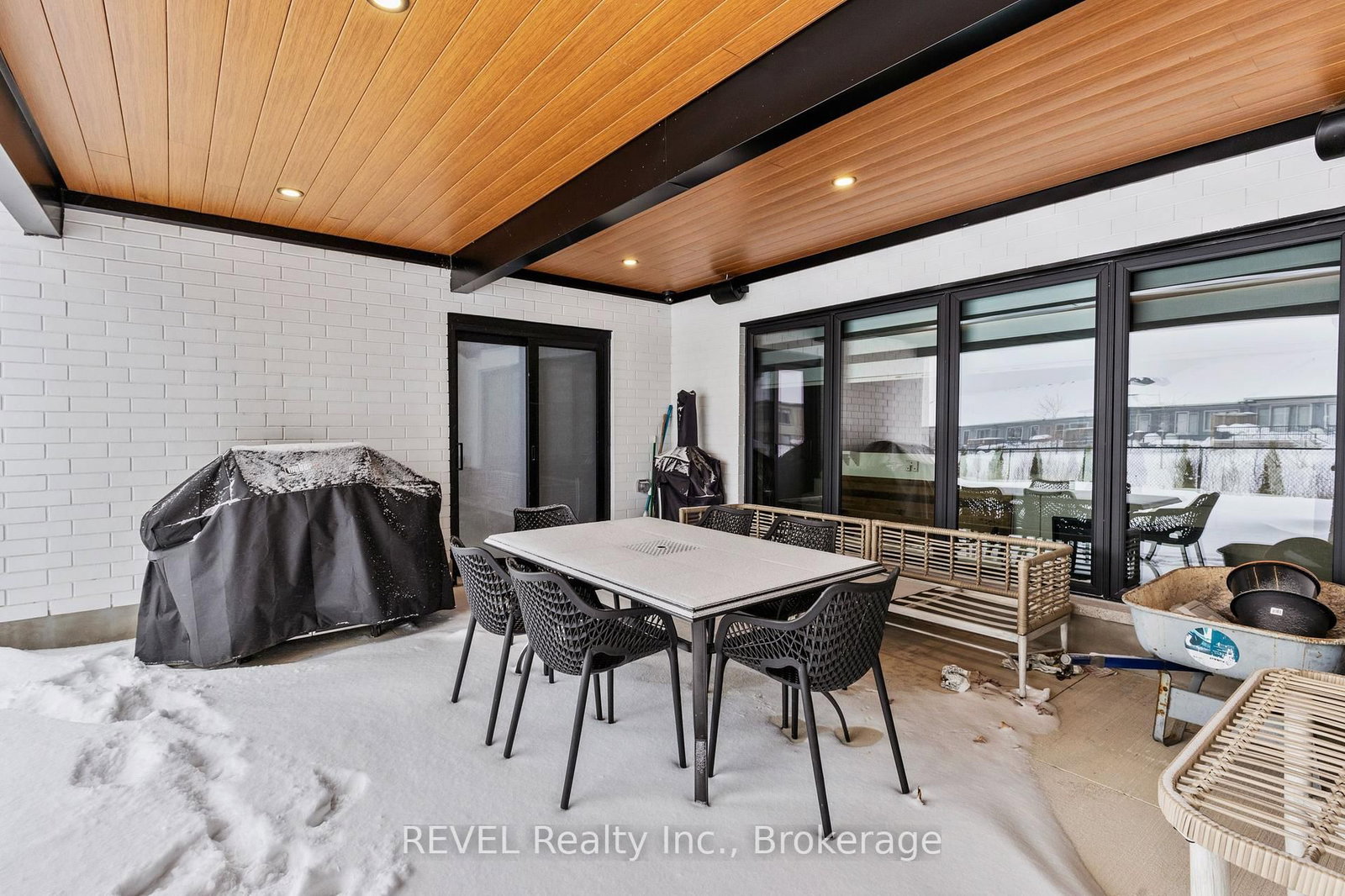 Detached House for sale at 55 Swan Avenue, Pelham, Ontario, L0S 1E6 - Fonthill - MLS: X12730112