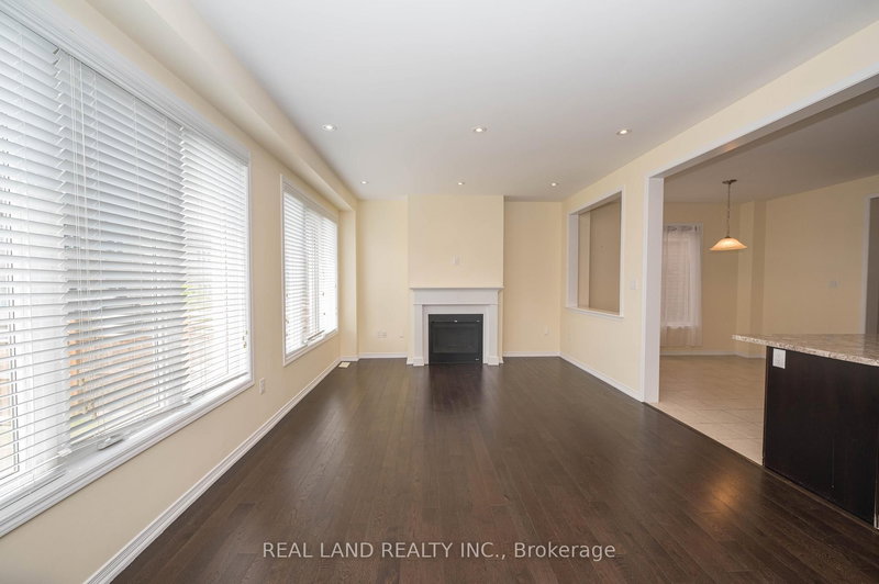 7782 Hackberry Tr, Niagara Falls, L2H 3R5 | Image 3