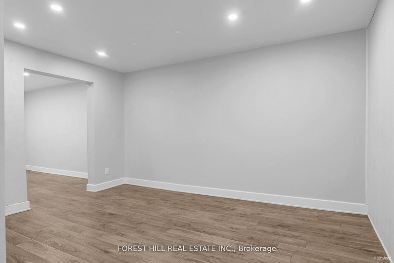 22 Harvey St, Hamilton, L8L 2L8 | Image 2