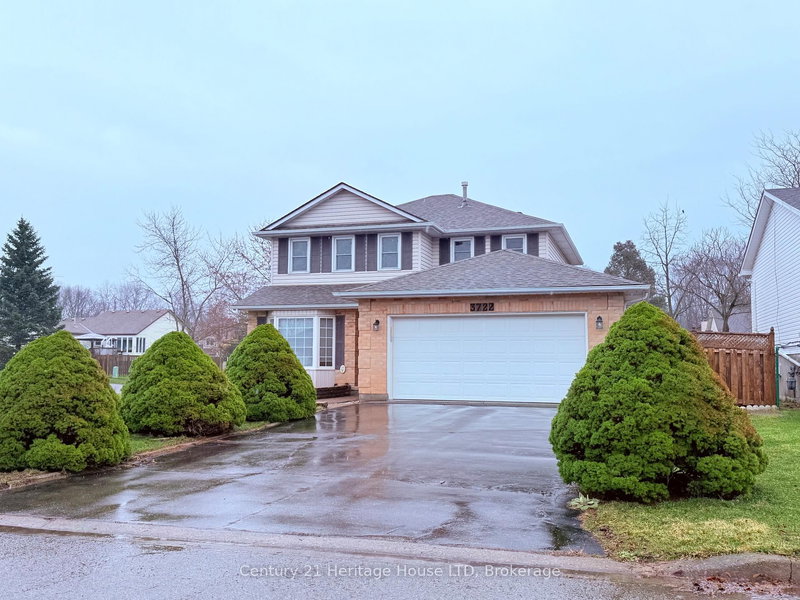 3722 Sussex Lane, Fort Erie, L0S 1S0 | Image 2