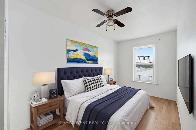 266 Wolfe St, Peterborough, K9J 2L3 | Image 3