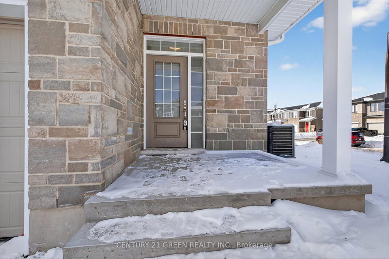 353 Buckthorn Dr, Kingston, K7P 0S1 | Image 3