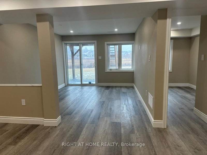 Lower - 65 Anderson Rd, Brantford, N3T 0S2 | Image 2