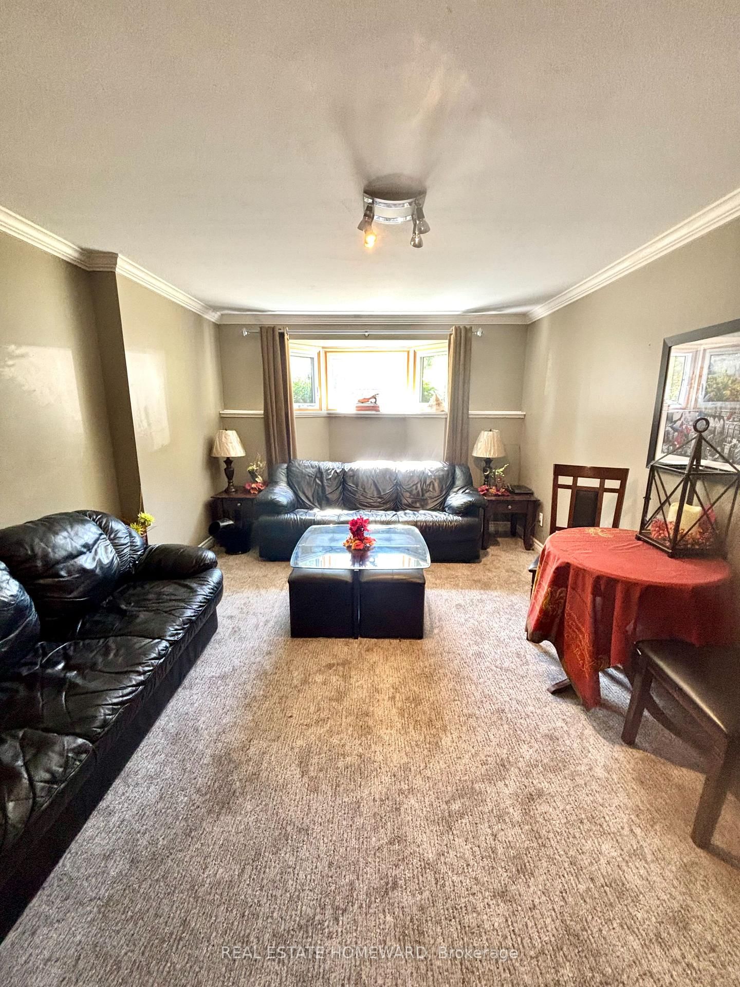 Detached House for sale at 35 Bleeker Avenue, Quinte West, Ontario, K8V 5Y2 - Trenton Ward - MLS: X12731268