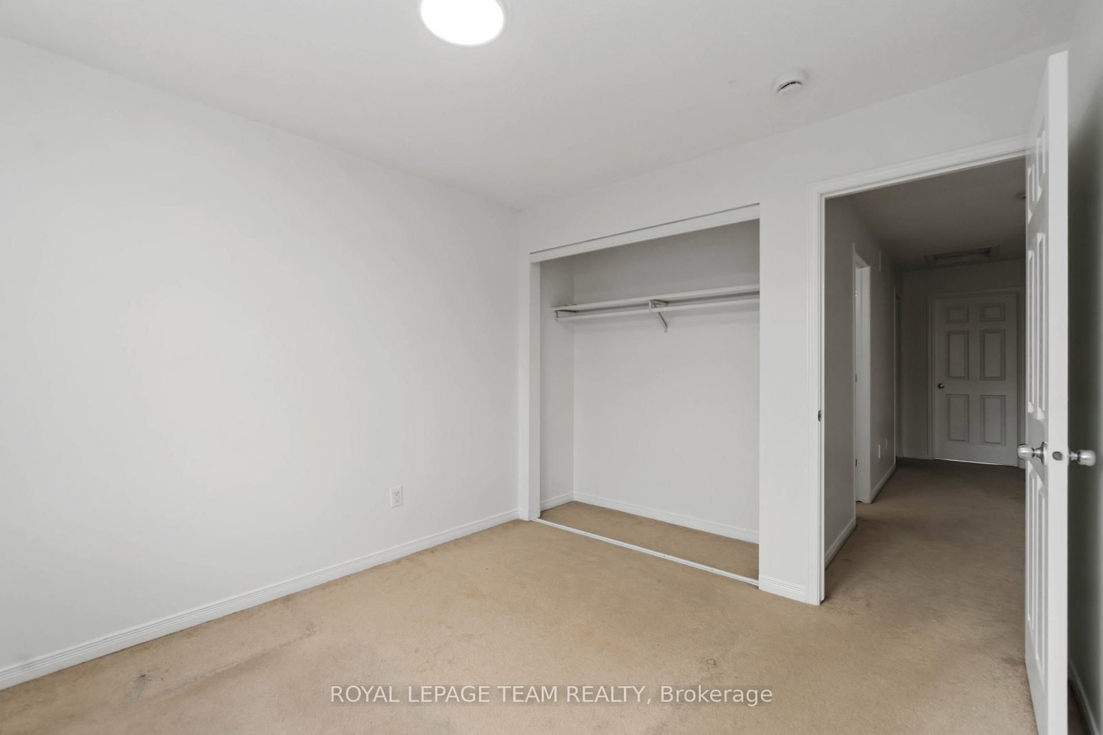 Townhouse for sale at 349 SWEETFLAG Street, Ottawa, Ontario, K2J 5A3 - Barrhaven - Longfields - MLS: X12731632